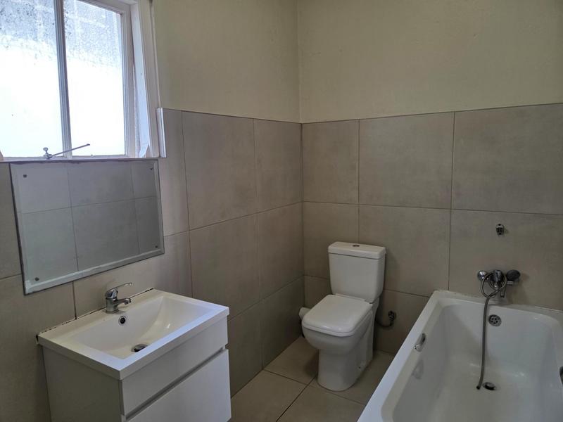2 Bedroom Property for Sale in Woodstock Western Cape